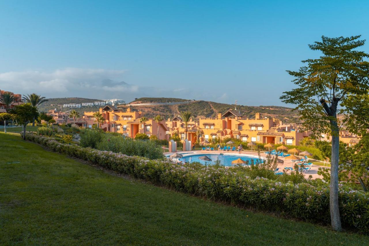 Beautiful 2-Bed Apartment In Casares Costa Bahia de Casares 外观 照片