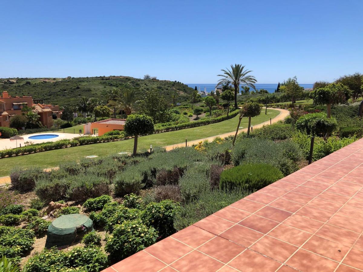Beautiful 2-Bed Apartment In Casares Costa Bahia de Casares 外观 照片